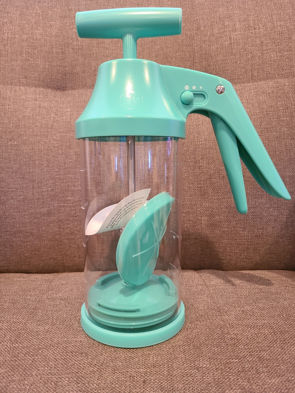 Pampered Chef Batter Mixer & Dispenser #100082 - Teal - Never Used!